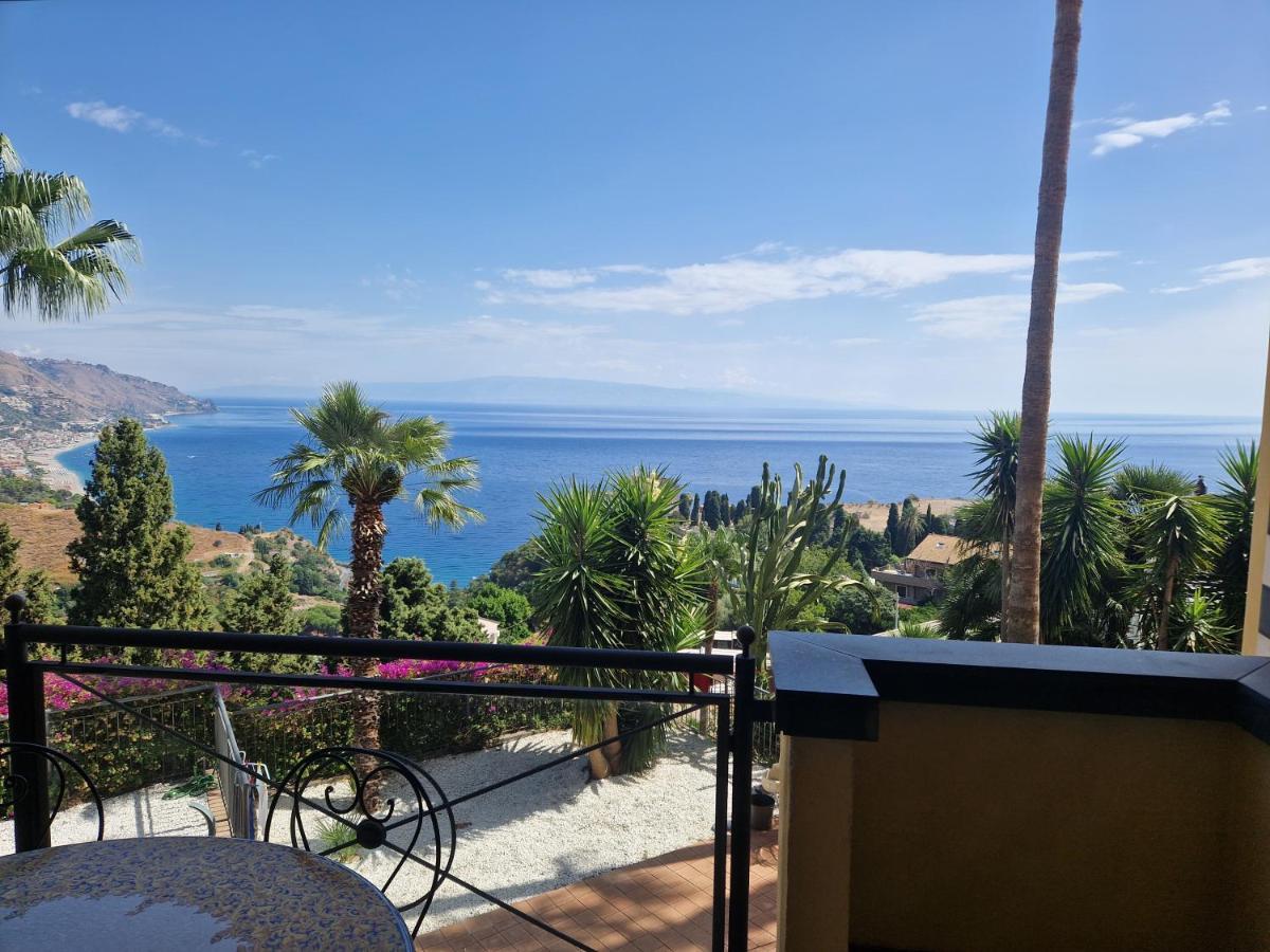 Taormina Bella Vista Apartment In Center With Pool By Taormina Holidays Exterior foto